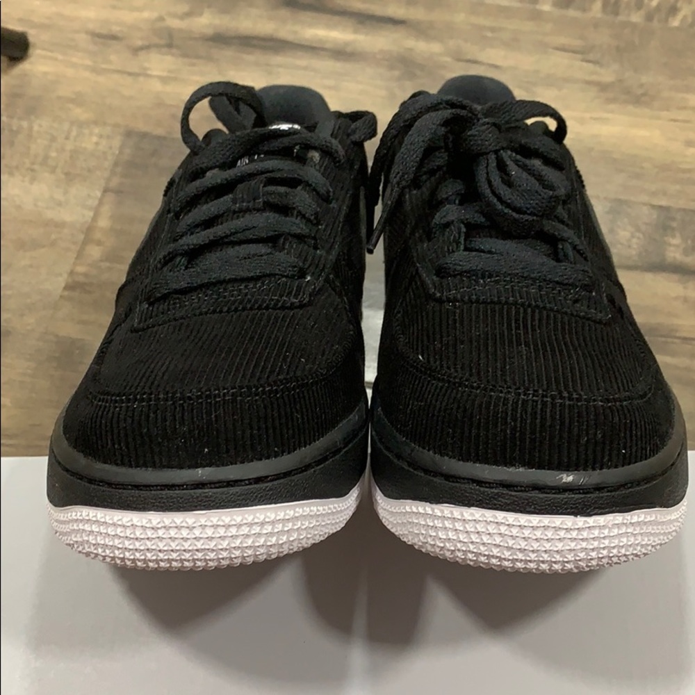 NIKE AIR FORCE 1 LV8 STYLE (GS) black/black-white - Picture 7 of 16